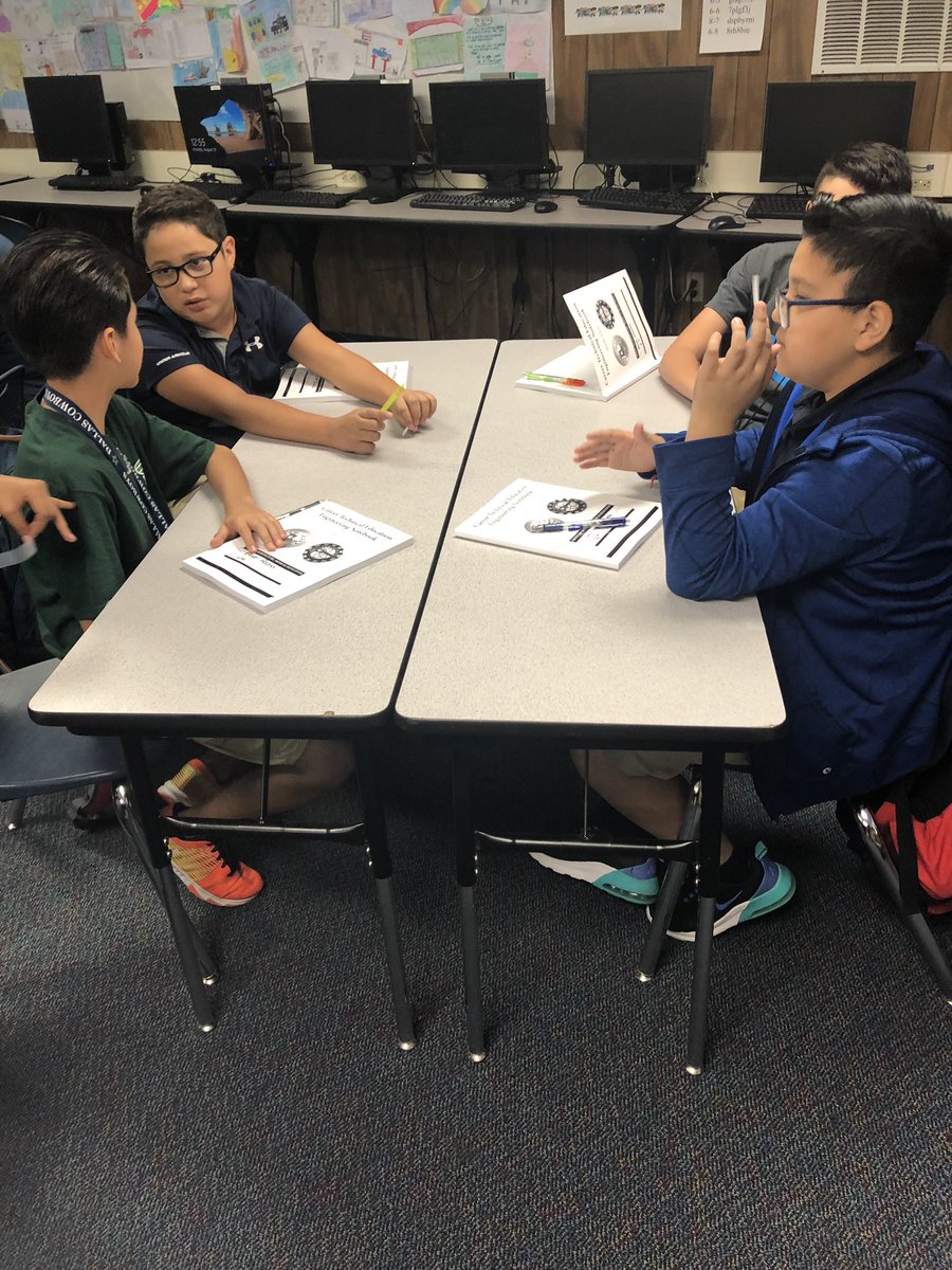 OVarela_WDSMCTE's tweet photo. Students excited to receive their new CTE Engineering Notebook. Can not wait to see what our young engineers will create. Thanks SISD CTE for investing in our students. #StalionsLeadtheWay #TeamSISD https://t.co/kI6sc9kLT9