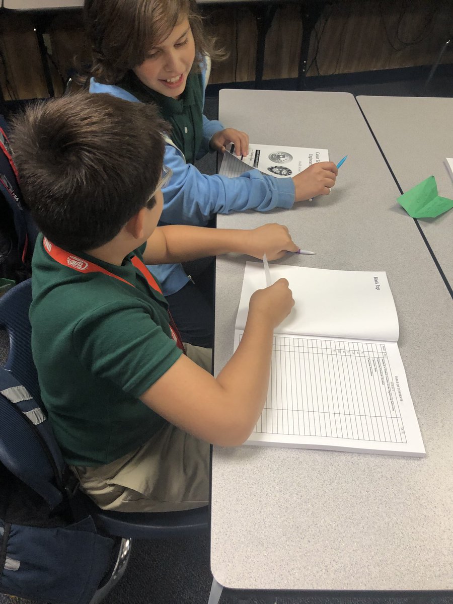 OVarela_WDSMCTE's tweet photo. Students excited to receive their new CTE Engineering Notebook. Can not wait to see what our young engineers will create. Thanks SISD CTE for investing in our students. #StalionsLeadtheWay #TeamSISD https://t.co/kI6sc9kLT9