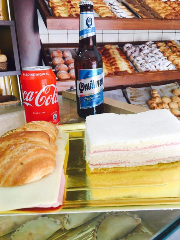 argentoenmalaga's tweet photo. I R R E S I S T I B L E
Don Eugenio Pastelería y Panadería
¡Artesanal y argentina🇦🇷!
En #Torremolinos C/ Decano Higueras del Castillo, Local 64. Tel: 647975234
Abierto todos los días de 9 a 20:30 hs
#empanadas #sandwichesmiga #tortas #cremonas #yerba #bizcochos #gancia #termos https://t.co/LCBaz2XqWT