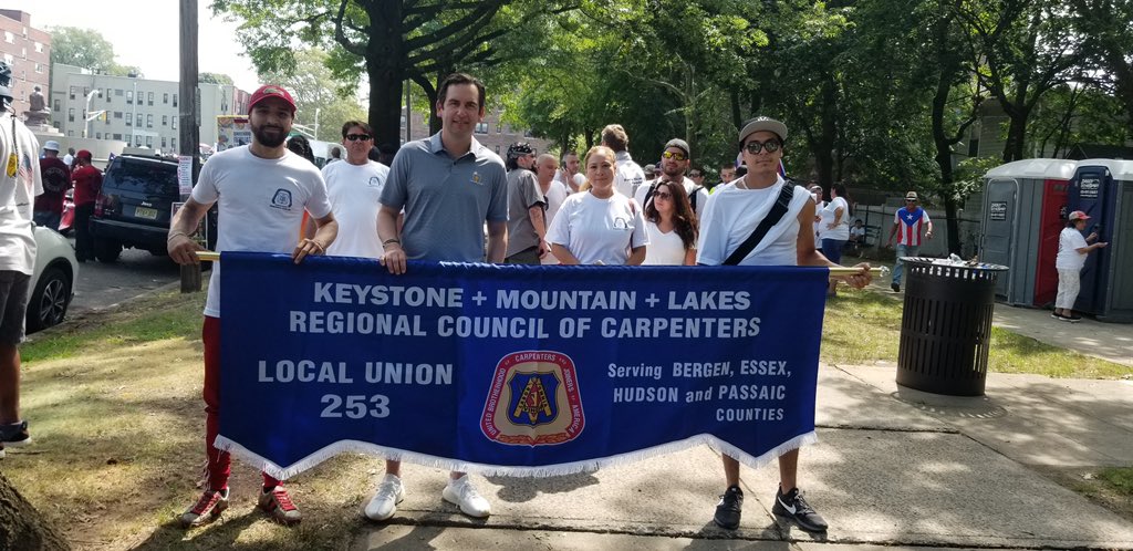 Carpenter Contractor Trust On Twitter Kmlcarpenters Local 253 Members Banned Together To March In This Year S Puertoricandayparade In Jersey City Nj And The Gala For The Jersey City Puerto Rican Heritage