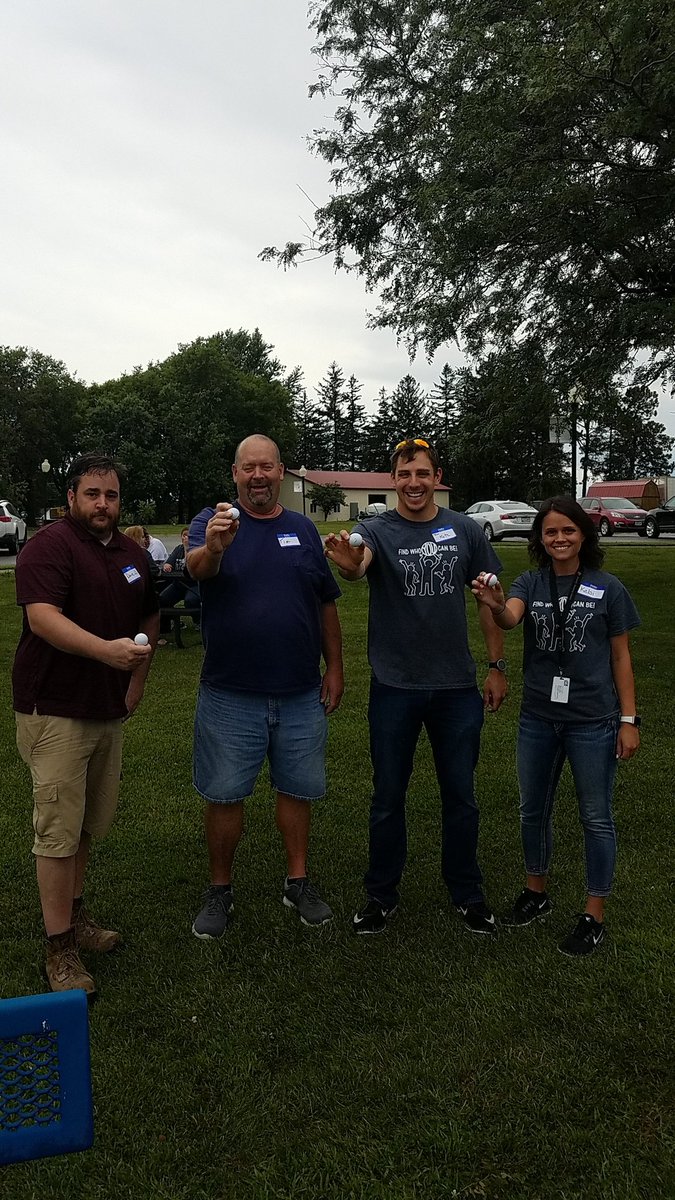 jkotz527's tweet photo. #wearegrinnell #dontslice # https://t.co/3tS9ipgQw7