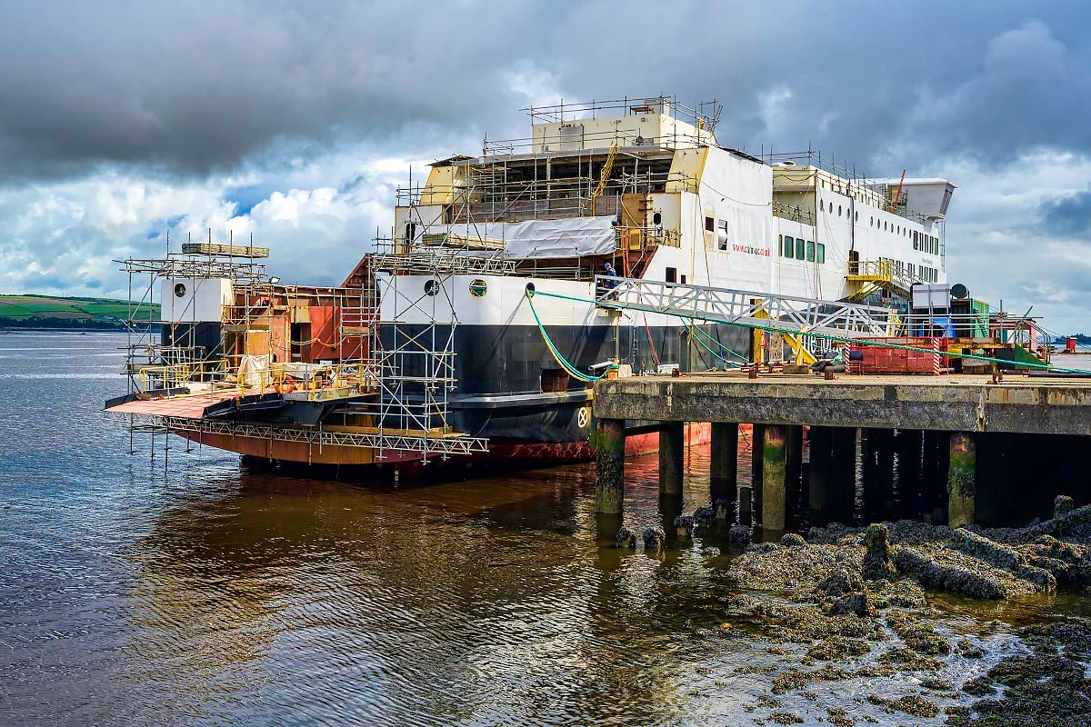 The long wait goes on. Shipyard now under the control of the Scottish Government. #GlenSannox #Arran #FergusonMarine