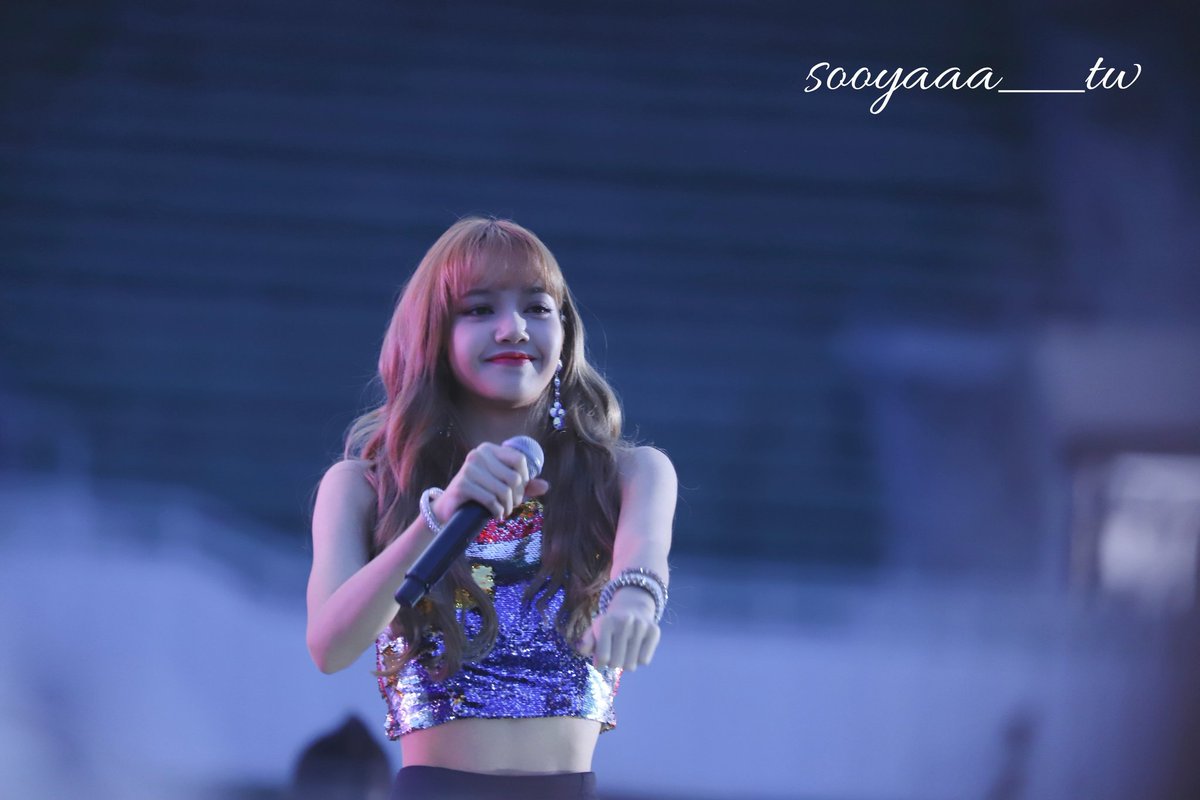 sooyaaa__tw's tweet photo. 180622 LISA
#BLACKPINK #LISA #블랙핑크 #블랙핑크리사 #리사 💃🏻by 비스킷 https://t.co/bQ9QferCsf