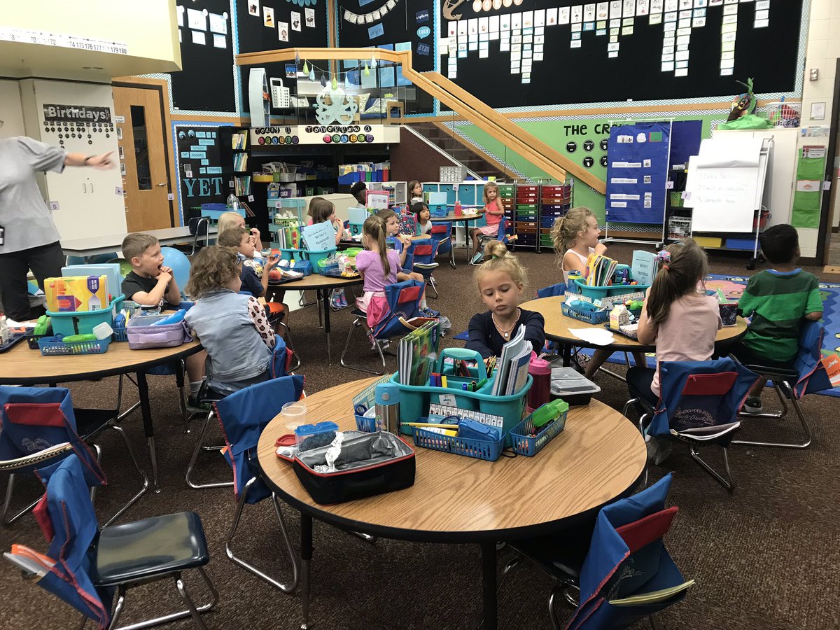 Lunch in the classroom for filling our sparkle ball jar and having an AMAZING first week!