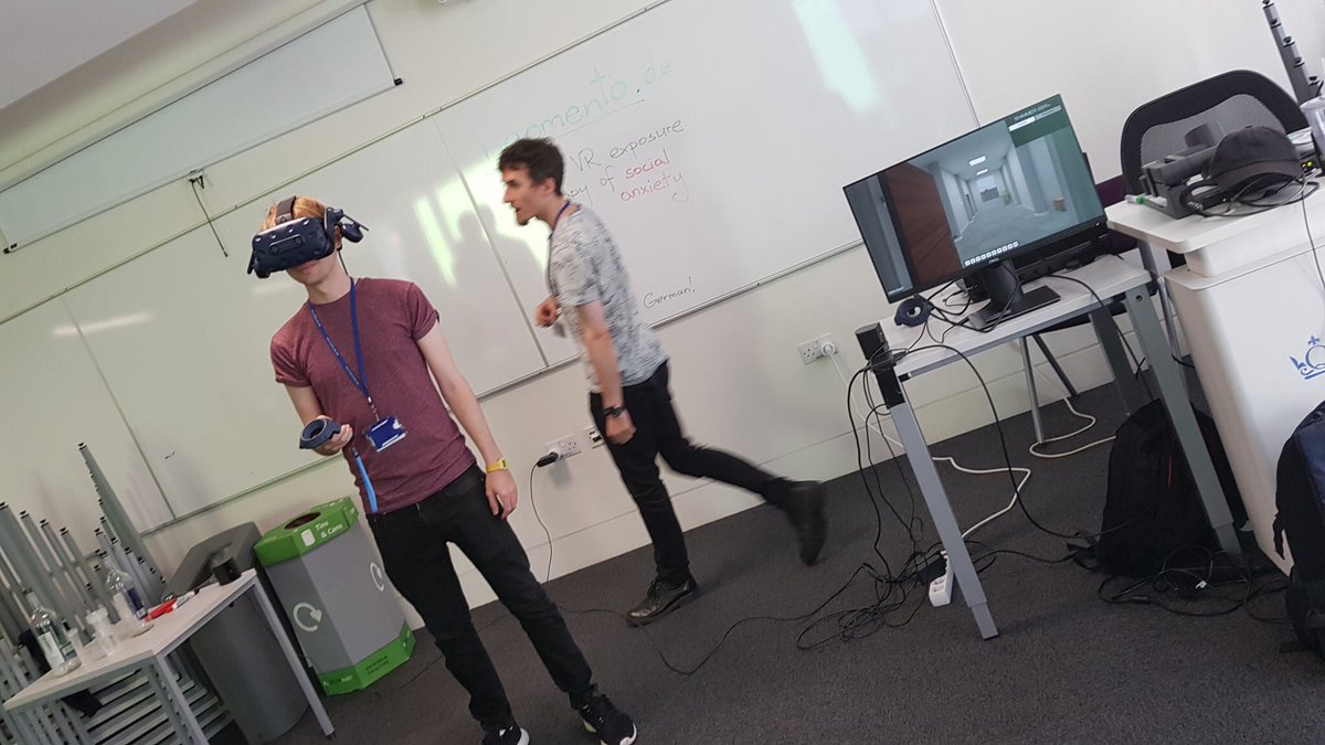 SQ1Gaming's tweet photo. Nothing like a little afternoon #networking with bright minds @cog2019ieee #gamers #gaming #ai #tech #events #TuesdayMotivation #onesquareone https://t.co/LB8tvrgyIB