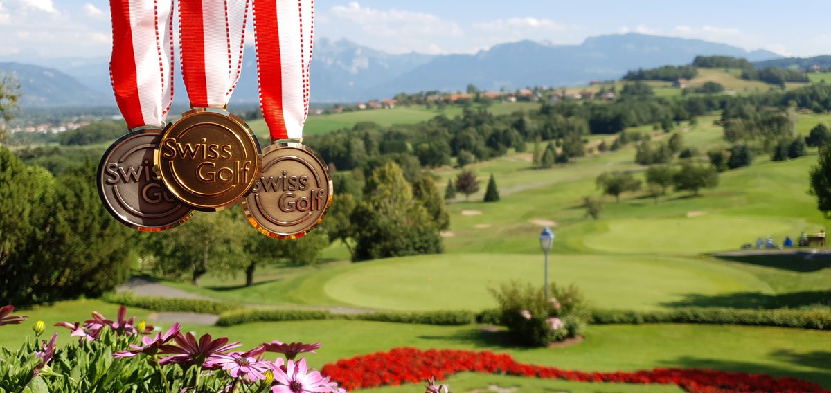 Golf_Club_Esery's tweet photo. Championnat 🇨🇭Interclubs Dames B2 au @Golf_Club_Esery : bravo à Heidental, Esery et Domaine Impérial promus en B1 !👏
Ce fut un plaisir d'accueillir des participantes aussi agréables. 🤗
Merci à nos membres bénévoles pour leur formidable soutien !👍
#golf #esery #swissgolf https://t.co/PIqc5aq4lN
