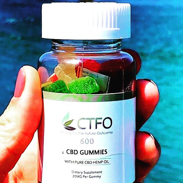 Cyykmade's tweet photo. These colorful little gummies allow you to enjoy the benefits of pure CBD Oil in a delicious and convenient way.
#cbd #cbdoil #hemp #cannabis #CTFO #cbdgummies #socialmedia #mlmsucess #quitsmoking #sales #affiliatemarketing #technology #emailmarketing #entraprenuership #startup https://t.co/CnLBgrX6hN