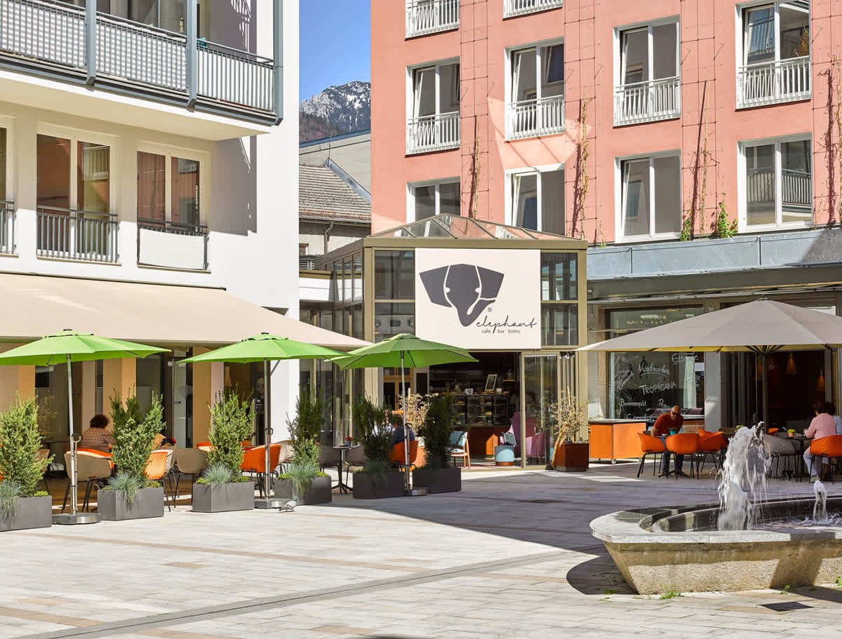 Im elephant Kufstein erwarten euch ab Samstag NEUE, elefantastisch-leckere Gerichte! 😋🍴
Seid gespannt &amp; schaut vorbei – das Team vom elephant freut sich auf euren Besuch! 🐘 #elephantkufstein #NEW #foodlove