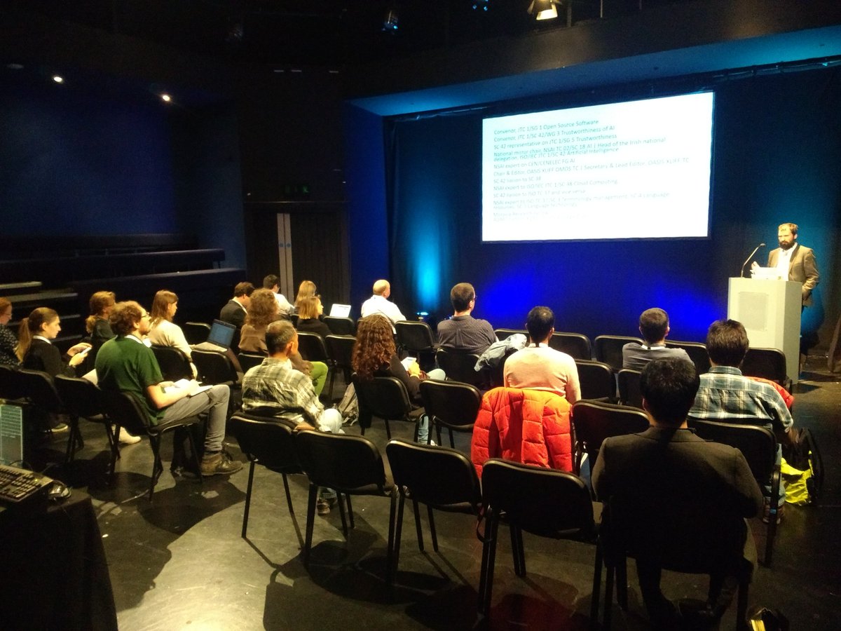 MomenT_WS19's tweet photo. That's it, thanks everyone who participated in the #MomenT2019 workshop @MTSummitXVII on #MachineTranslation and #KnowledgeBases, the slides of the invited talks are also online [1], hope to see you many of you next year again! #NLProc #MTSummit2019

[1] https://t.co/uAOQVGtIAf https://t.co/H1UWkDkrwu