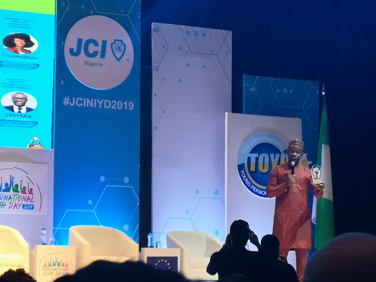 SuleJacobs's tweet photo. Congratulations @DSamsonItodo , recipient of #TOYP Award by @jci_nigeria Samson said : I accept this award on behalf of every Nigerian youths who asked their lawmakers to vote in support of the #NotTooYoungRun @YIAGA @TolulopeToro https://t.co/xT1nuNqNyq