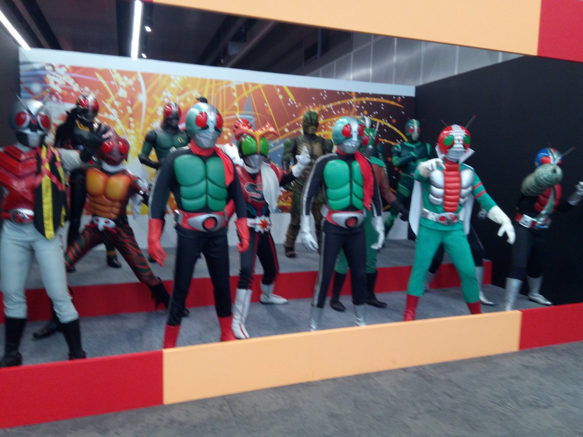 とまと On Twitter この前ダブルヒーロー夏祭り行ってきた 展示