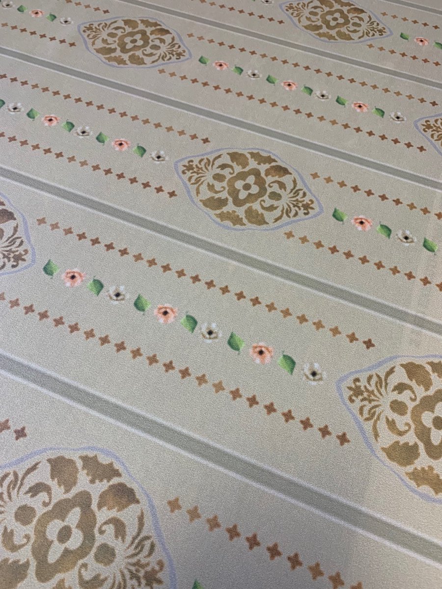 ⁦<a href="/Ruttersuk/">PAUL RUTTER LTD</a>⁩ last minute #digitalwallpaper for the ⁦<a href="/oldvictheatre/">The Old Vic</a>⁩ same day service on #Raffa #wallpaperprinting 1 of 28 textures of paper we stock wallpaperprinting UK.com