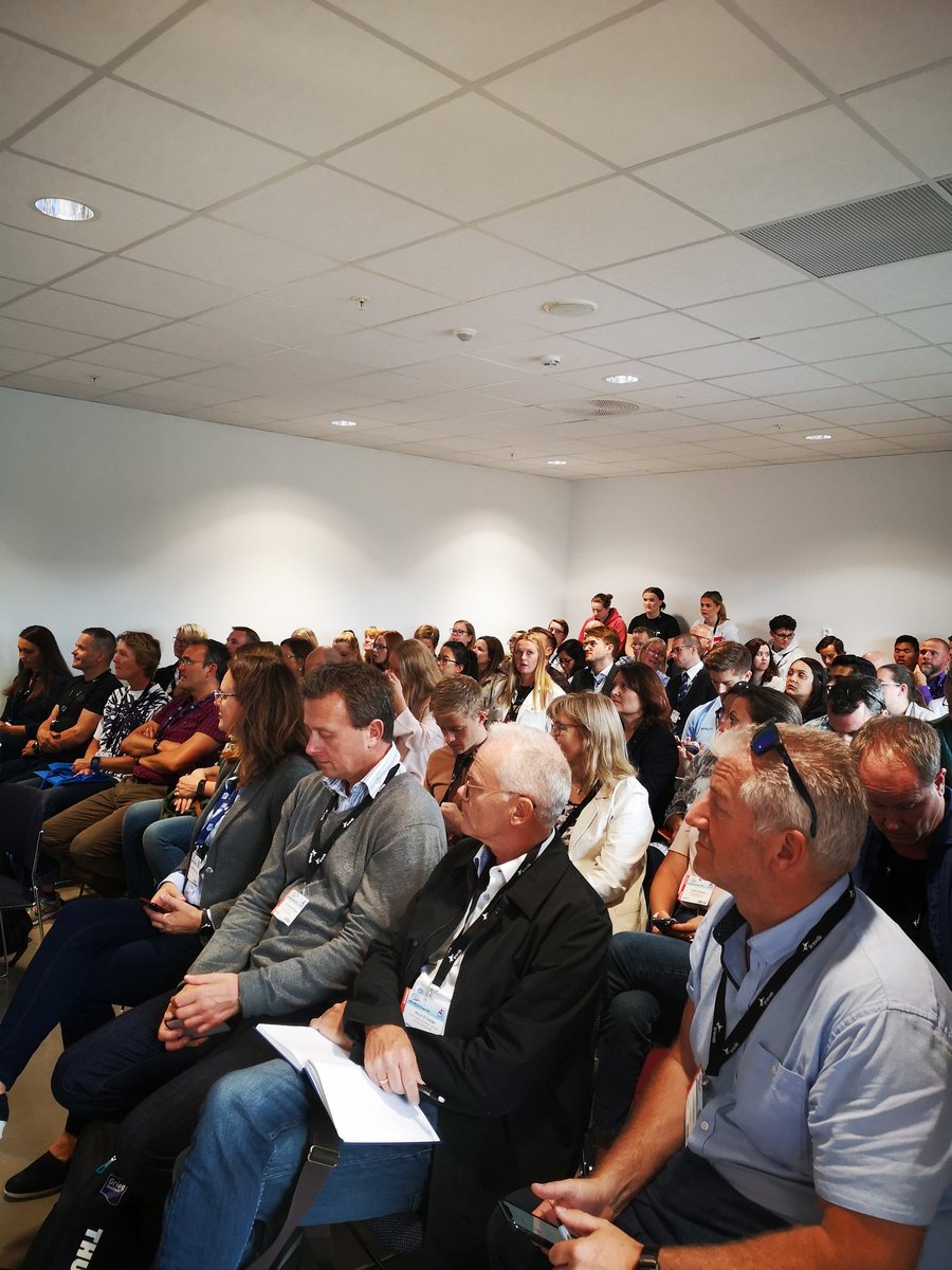 thomasroed's tweet photo. Stappfullt møterom når @Bellona_no og #griegseafood arrangerer seminar om marin plast. Vi løfter diskusjonen om hvordan havbruksnæringen kan bidra på @AquaNorExhibit https://t.co/LVEo33BG8h