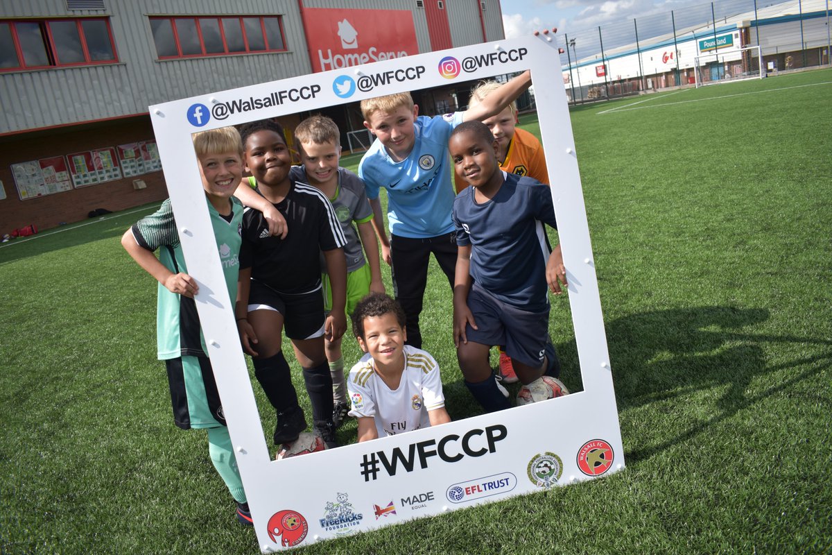 WFCFoundation_'s tweet photo. 🔴😁 Our #SoccerSchools players enjoying free time this morning... #WFCCP https://t.co/5Cjo0Fvdl2
