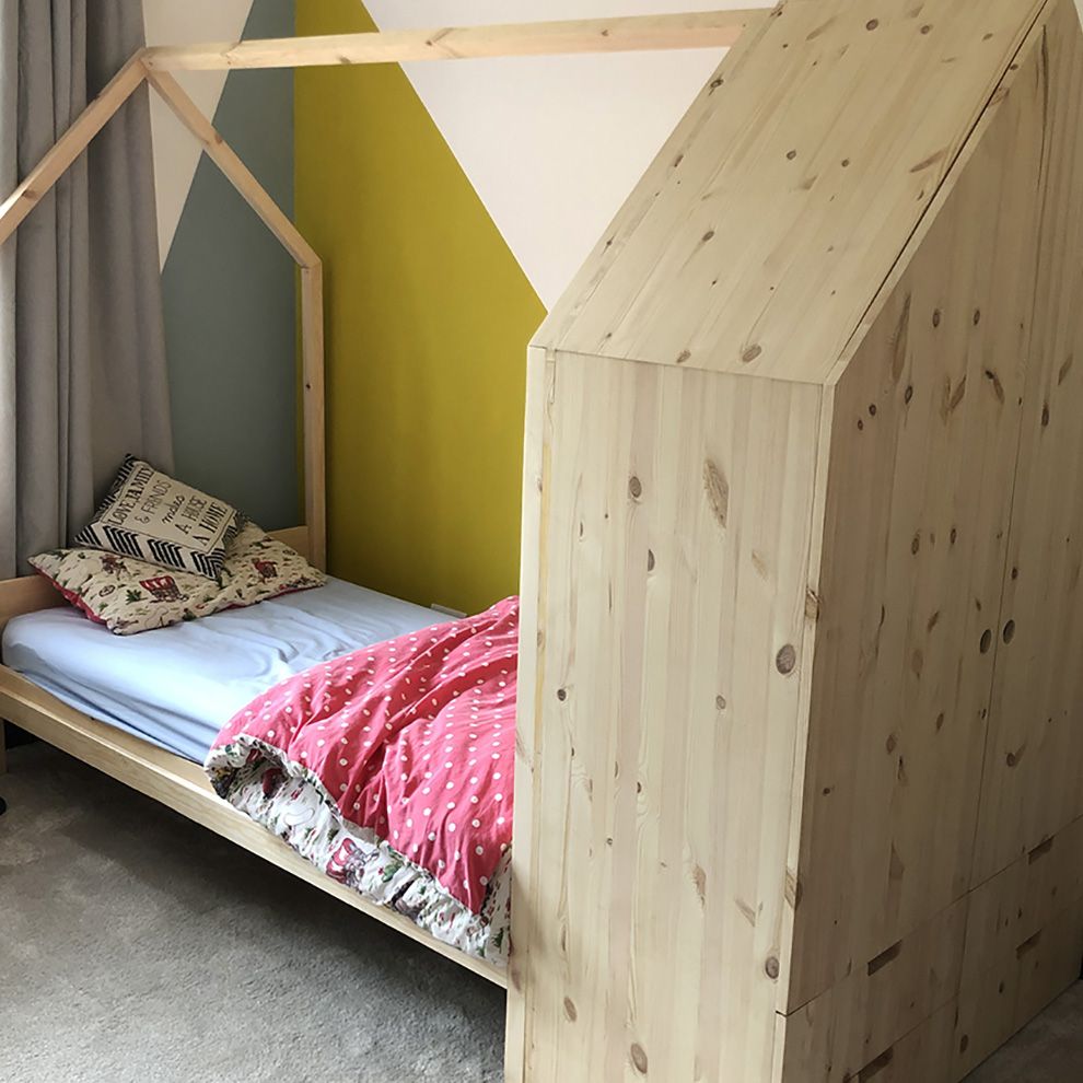 johnson_bespoke's tweet photo. A pair of matching kids house beds with integrated wardrobe and drawer space.
Handmade in our workshop in Pine, which gives a classic Scandi feel and aesthetic.
Taking orders now for pre xmas delivery, tag a mate who knows a child that would love one of these!
#johnsonbespoke https://t.co/QTP8oysMme