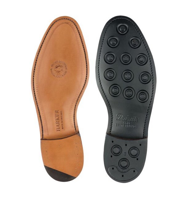 UNMUTE_URSELF's tweet photo. Something for the #NoFrillsGang! Simple and Classic, you can choose either a pair with dianite or leather sole. Shop MALVERN here => https://t.co/ZFmPB4eaWp #igaspofficial #barkershoesltd #Toecaptuesday #handstitched #menstyle https://t.co/LfiAVN3JBO