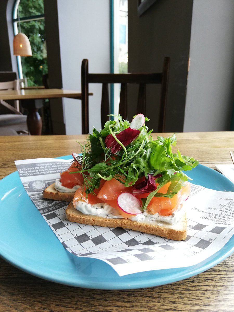 bishopkingston's tweet photo. In need of some lunch inspiration? How about our delicious smoked salmon & herb cream cheese open sandwich! We'd recommend pairing it with a glass of chilled Runamok Chardonnay.
.
#LunchtimeInspiration #WinePairing #TuesdayThoughts #DitchTheMealDeal @YoungsPubs https://t.co/vh1r9UZsSJ