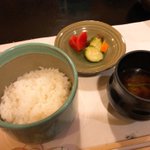 ツイートに含まれる画像