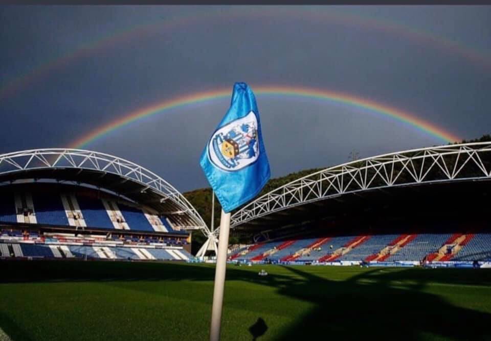 RyanM_18_'s tweet photo. 25 years young today 💙 Happy 25th Birthday @johnsmithstadia 😊 The place I have always called home! #JSS25 #htafc https://t.co/H3Jd1WAqHt