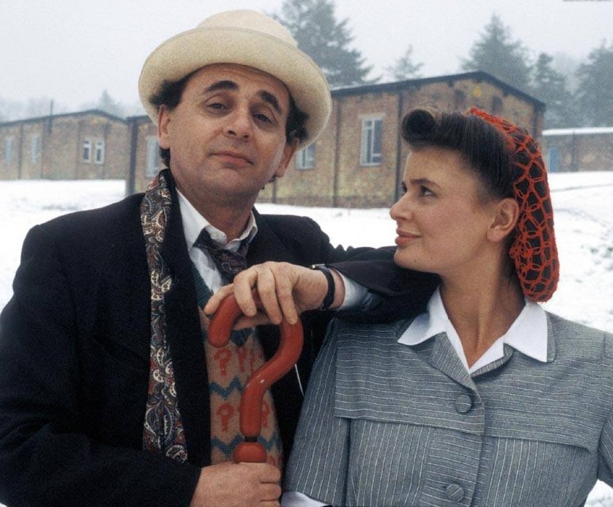 Wishing both the wonderful Sylvester McCoy and Sophie Aldred a very happy birthday today!    