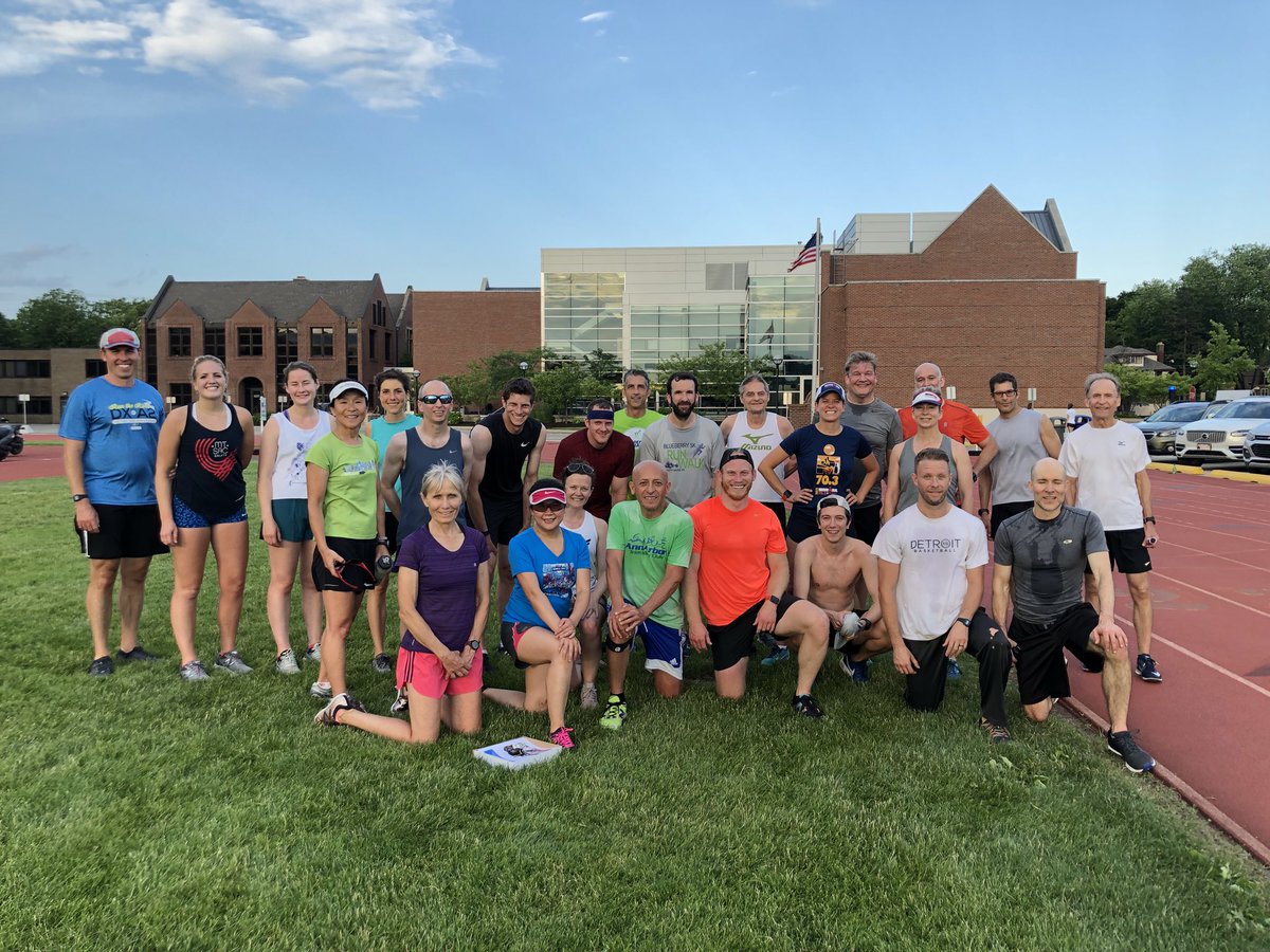 aatrackclub's tweet photo. We are back on the track tonight! π ππΌββοΈ8x600m; 400m jog #tuesdaynightworkout #aatc #ferryfield https://t.co/PrFZbUdIIT