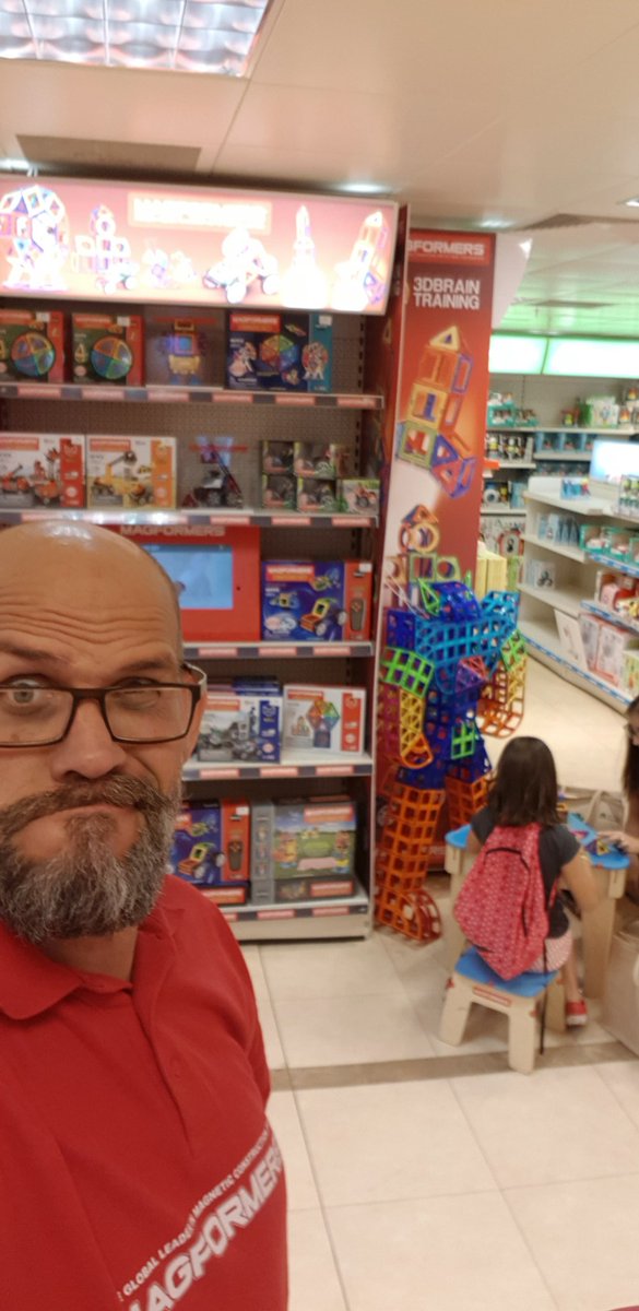 MagformersDemo's tweet photo. @Magformers_GB @Bentalls Yup! https://t.co/GCBe8TWHSB