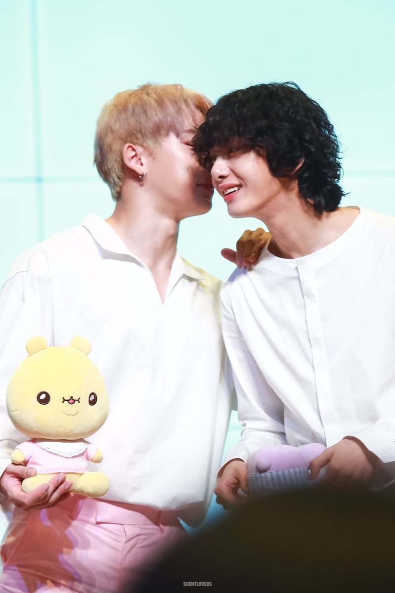 scentlovers___'s tweet photo. 190817 투턱곰 팬싸 
#MONSTA_X #몬스타엑스 #원호  #WONHO #형원 #HYUNGWON #말랑말랑 #베베곰 #bebegom @OfficialMonstaX https://t.co/MqHNtHwNwq