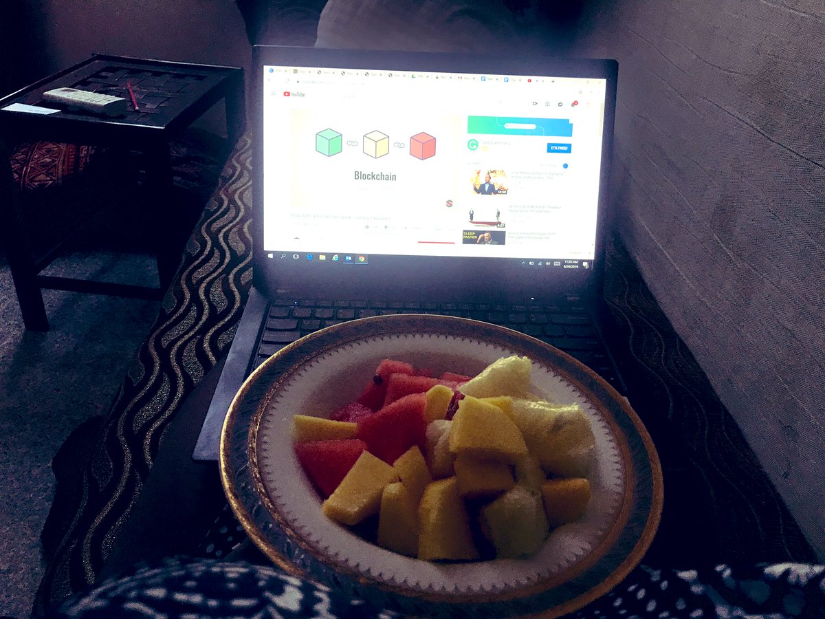 VickieRemoe's tweet image. Watching multiple videos on blockchain just to write one article about digital ID is proof that journalists ultimately end up knowing more than everyone. Ha! #technologyfordevelopment