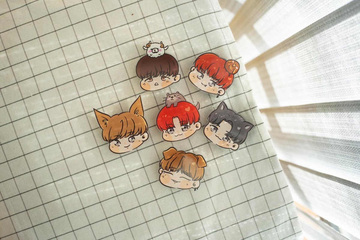 alwayshalfmoon's tweet photo. [Pls rt]Wannaone Griptok 
แจกGriptok 3 รางวัล กติกา rt&amp;ฟอล
💕หากซื้อ Griptok 189 บาท
📦ส่ง30/50 ชิ้นต่อไป +10 
นัดรับมีตAB6IX 31 ส.ค 62
มีพร้อมส่ง50-60ตัว
https://t.co/SgHFLpTpqI
#ตลาดนัดWANNAONE #ตลาดนัดWelo
#ตลาดนัดwind #ตลาดนัดคังแดเนียล #AB6IX1stfanmeetinginbkk #ตลาดนัดAB6IX https://t.co/wtdGCrjroH