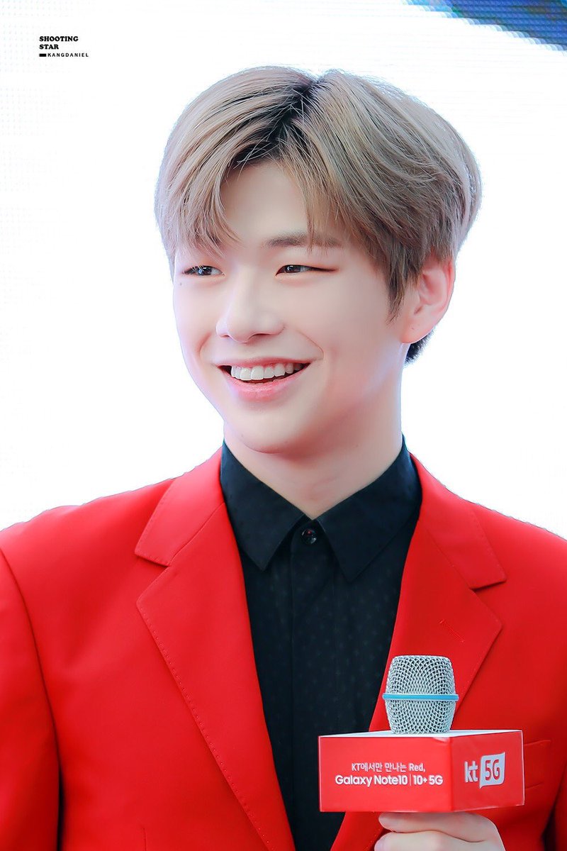 kang daniel pics tweet media