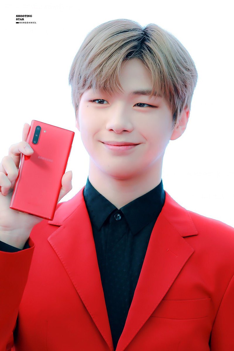 kang daniel pics tweet media