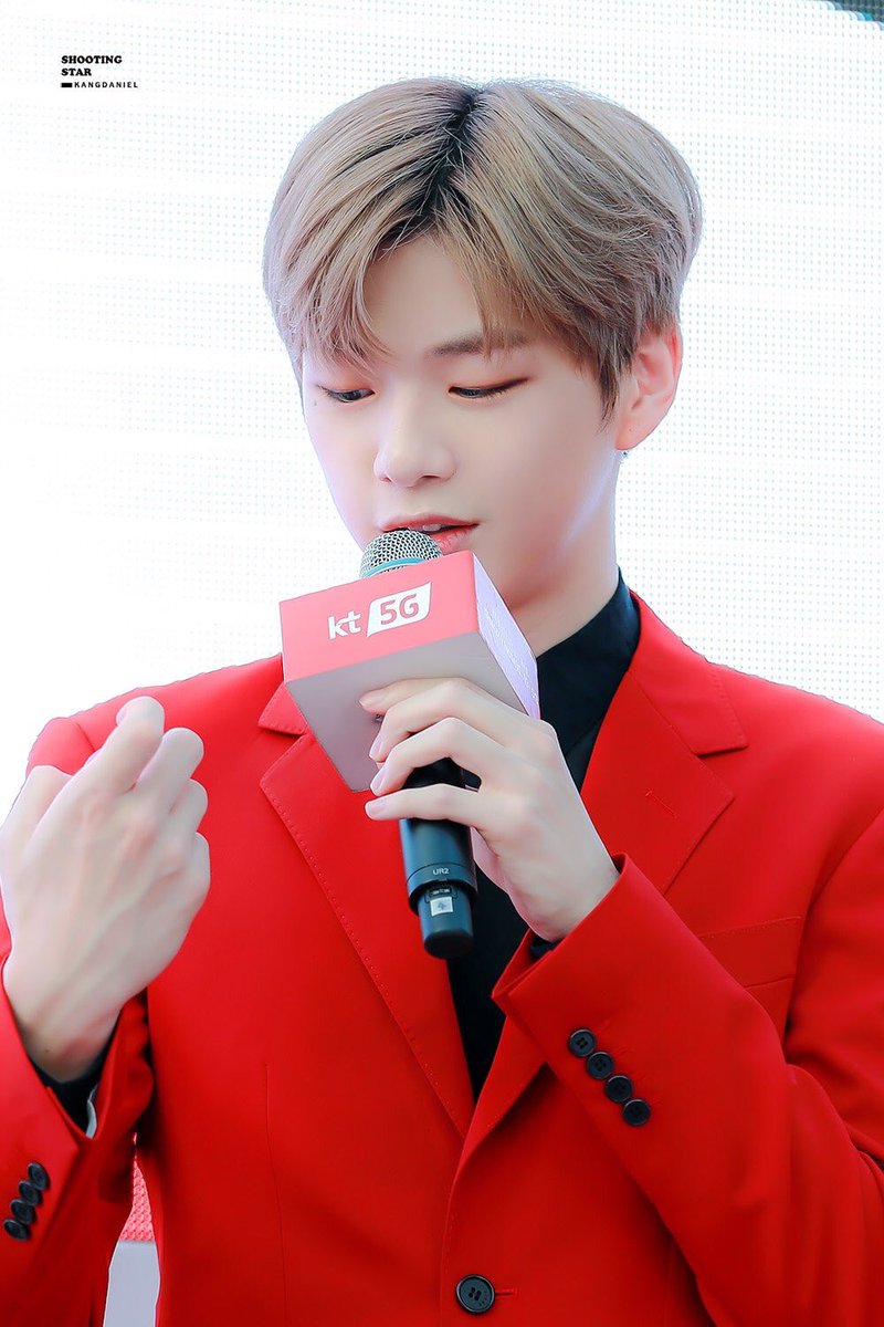 kang daniel pics tweet media