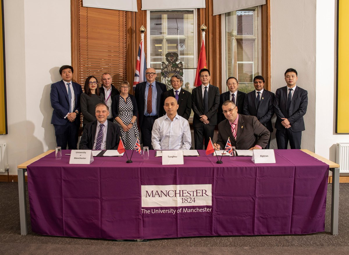 UoMNews's tweet photo. A spin-out company started by scientists from @UoM_EEE has teamed up with @tunghsu_opto to produce sensors that can measure air quality using #Graphene components. The partnership has been supported by @GrapheneEnabled @UMIPnews https://t.co/ItxdnPppsJ https://t.co/c3spOiUsmA