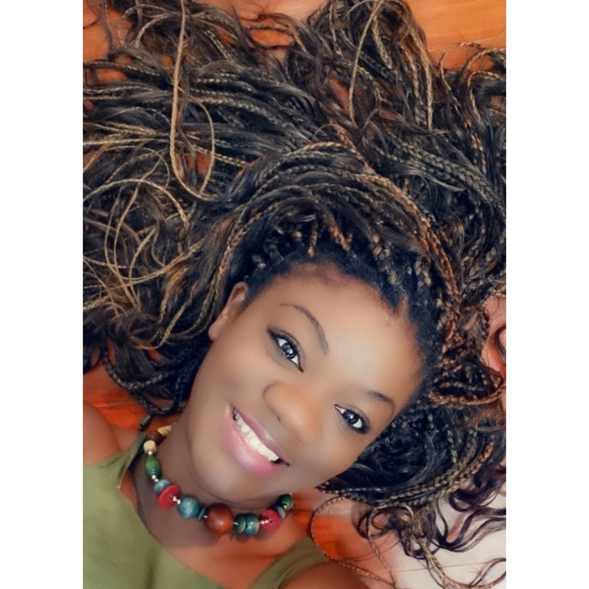 celenathis's tweet photo. Just be YOU!...you'll be happier😄
#selflove https://t.co/2J03Rhfoyk