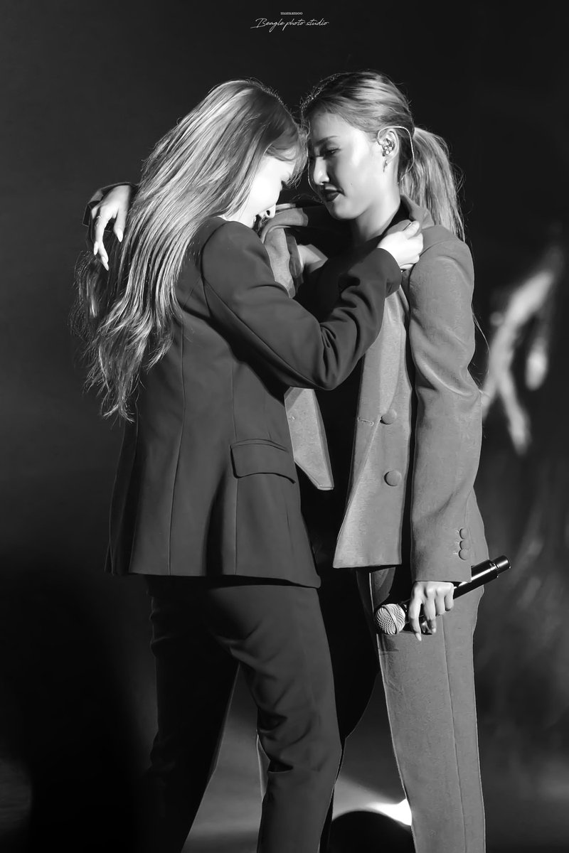 190728 4season F/W in 대구

𝐃𝐚𝐲 
&amp; 
𝐍𝐢𝐠𝐡𝐭

#마마무 #문별 #화사 #MAMAMOO #MOONBYUL #HWASA