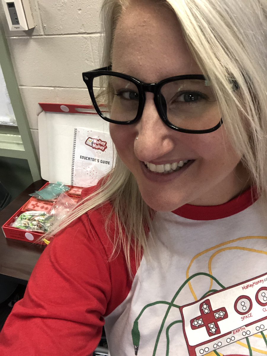 Pratt_ITRT's tweet photo. Let the fun begin! @makeymakey @WJCCInnovates @WJCCSchools #wjccITRT #professionallearning #learningthroughplay #inventionliteracy https://t.co/mbJjPSHIHM