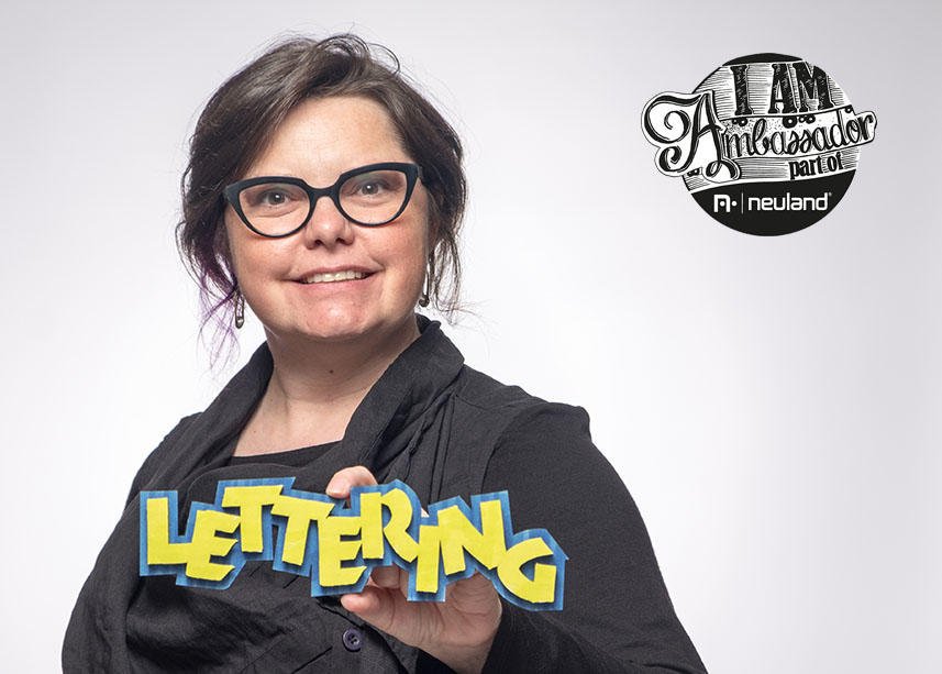 We're so lucky to have @CorpGraffitiArt teaching a two-day lettering workshop at VizConf 2019! Numbers are limited though; reserve your seat here: vizconf.com.au/workshops.html…