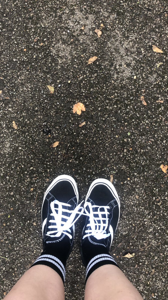 splodgeyting's tweet photo. Not on shift today but just popping out for a little walk (4miles) to do some shopping (that’s exercise too right?) then will jump on some of the outdoor gym equipment they have put in some parks on my way home! #NursesActive https://t.co/naHwWye7Nb