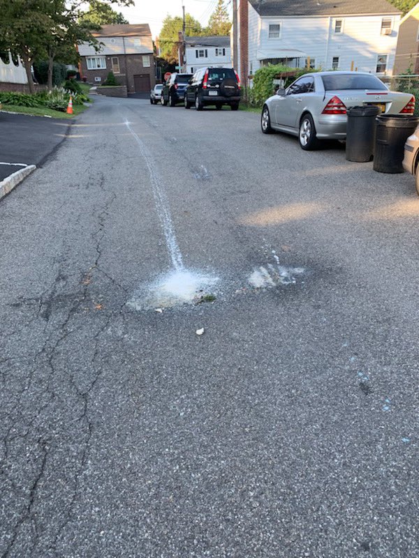 BooHef's tweet image. Just another garbage day in @CityofYonkers  - who do you reach out to when the garbage truck leaves behind more garbage than it picks up? Oh, and I live on a dead end which doesn’t get cleaned by the city so I’ll be cleaning up as usual 😀 @News12WC @News12