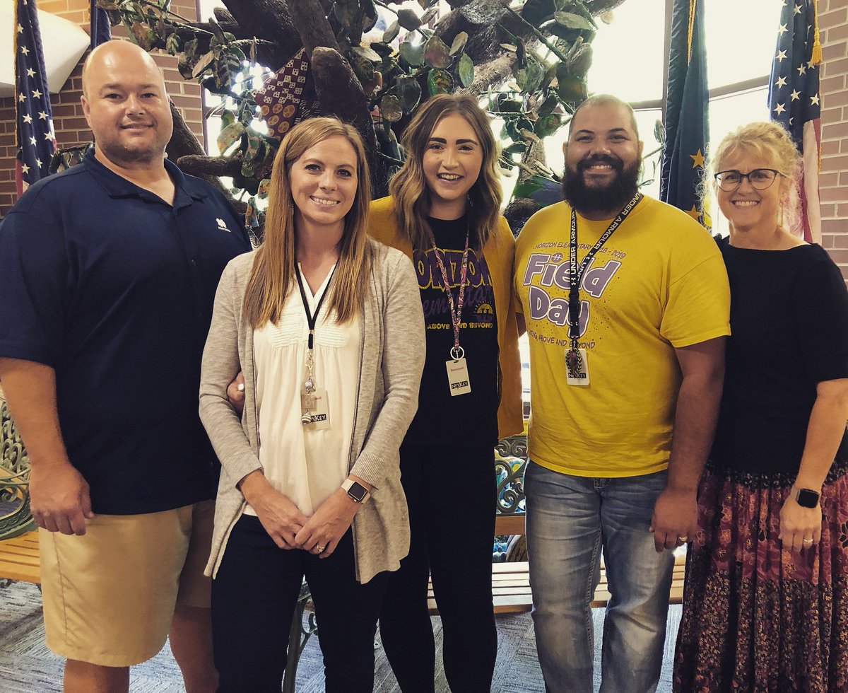 D_Fairbotham's tweet photo. It's almost that time!!!!! I'm super excited to get into the classroom and to collaborate with this amazing team! #HorizonSuns #PHM #PHMExcellence #5thgradeDreamTeam https://t.co/d41QrutvX1
