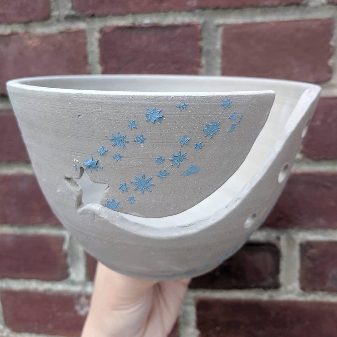 #Star #yarnbowls are coming back...

#stars #stars🌟 #yarnbowl #yarnaddict #knitter #crochet #acreativedc #mydccool #madeindc #bythings #202creates #pottery #wheelthrown #handmade #clay #wheelthrowing #handmadepottery #stoneware #functionalpottery #wheelthrownbowls #dchandmade