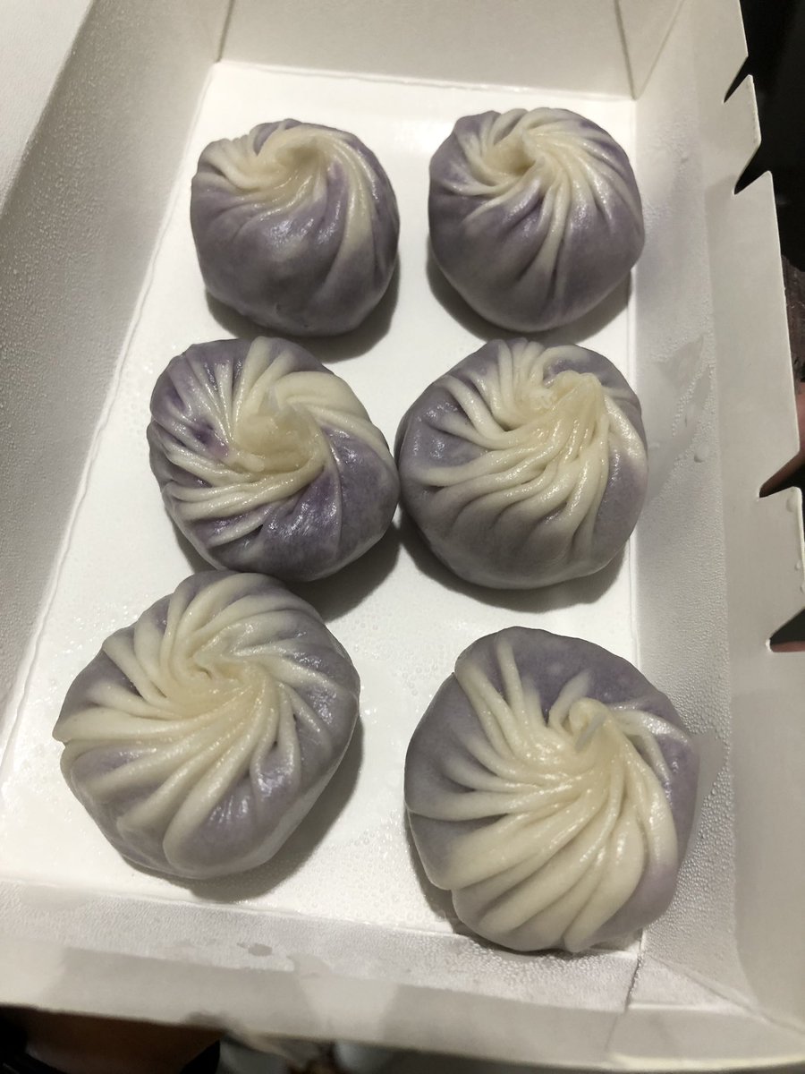 mjsdgarcia's tweet photo. Taro xiao long bao 🤩 https://t.co/DDzmP4qYWN