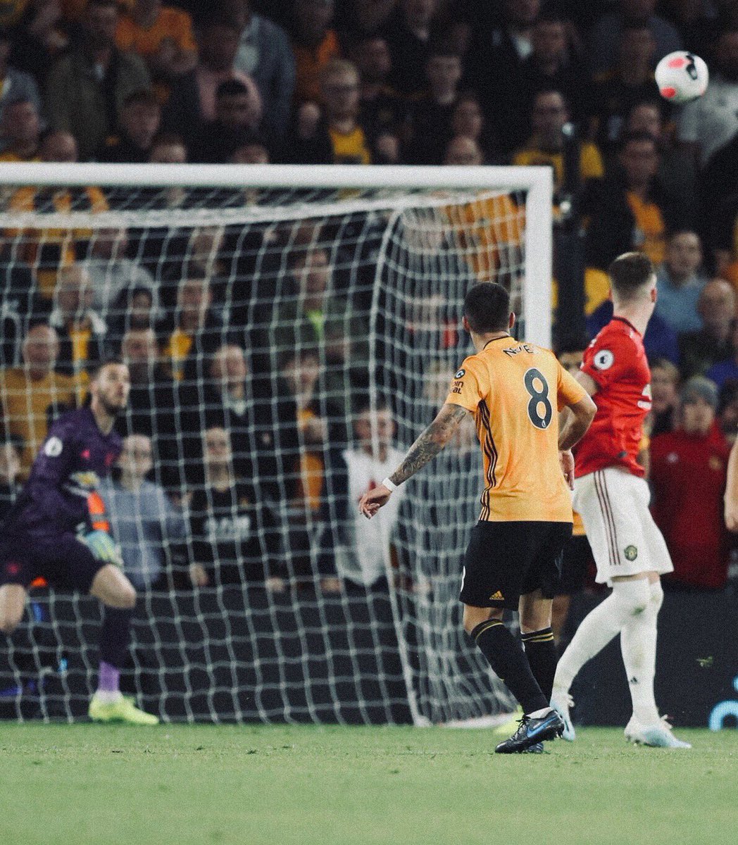 howlerfc's tweet photo. 🚀 
⠀ 
#Neves #Wolves #PL #PremierLeague #HowlerFC 

@rubendsneves_ @Wolves https://t.co/a5N397csoo