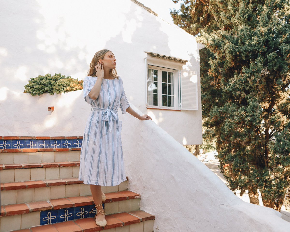 cabinettweb's tweet photo. Vestidos cómodos y sencillos que se convierten en perfectos aliados 💙 https://t.co/H4ImDZUnvz
