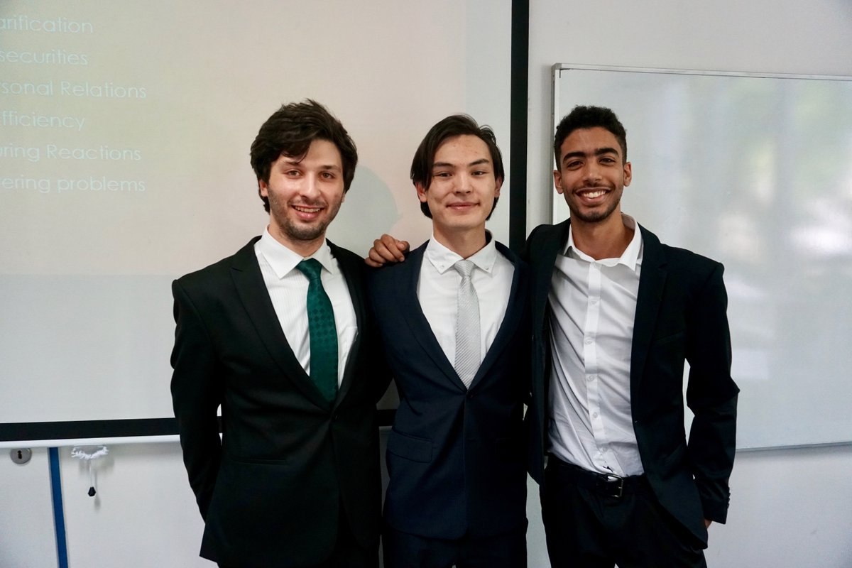 The look of relief when you've just rocked your final presentation! 🤩🔝

#studentlife #businesspresentations #munich #internationalbusiness #studyingermany #studyinmunich