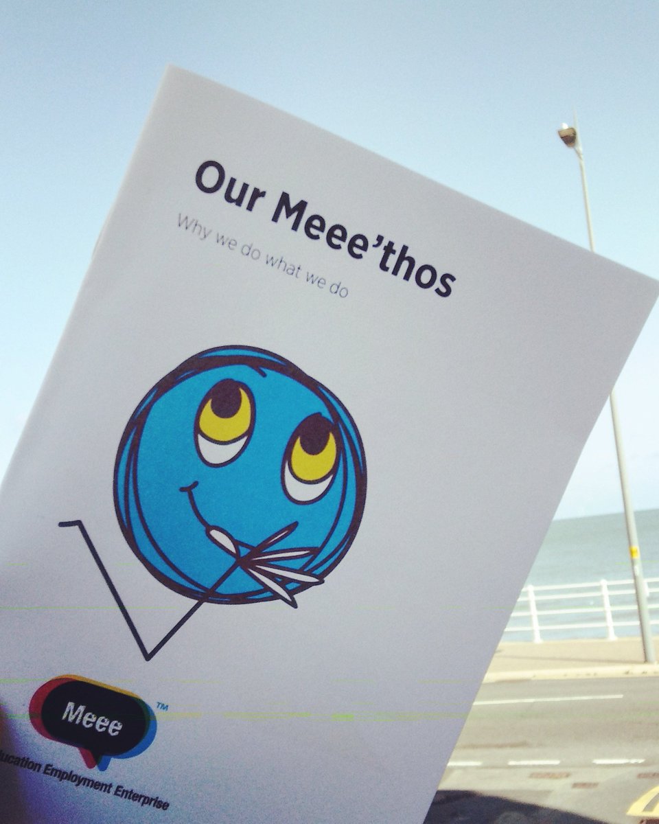 RadarforPR's tweet photo. Busy morning on the coast including a catch up with Sid Madge @Meee_HQ. His brilliant book #Meeeinaminute to be followed up by a new publication in the coming weeks. Watch this space for more.. https://t.co/SRX8RILOS6