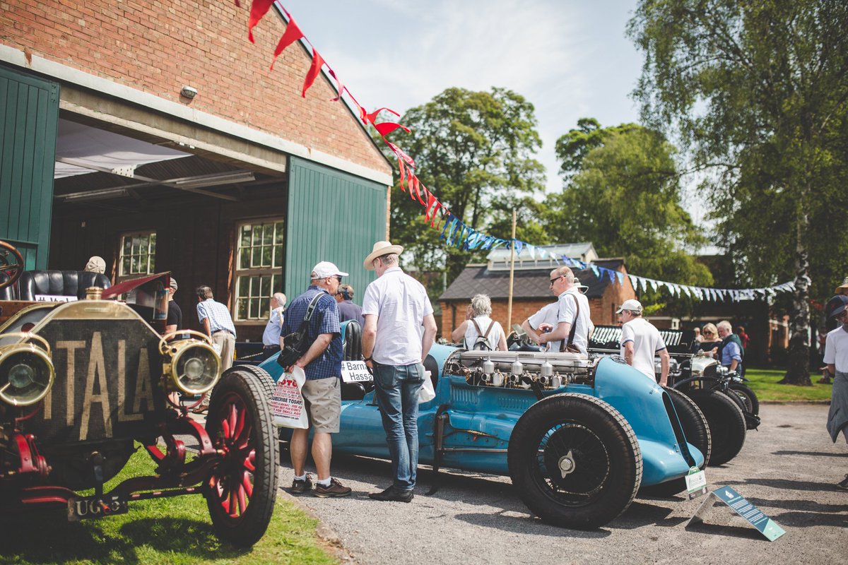 @shawgibbs (@shawgibbs) on Twitter photo Shaw Gibbs supports the <a href="/OxBizAwards/">Oxon Business Awards</a> alongside 13 of the counties leading organisations. We are looking forward to celebrating the winners and finalists of the Awards in recent years with sponsors and special guests on the 3 September Bicester Heritage #OXBA Shaw Gibbs supports the <a href="/OxBizAwards/">Oxon Business Awards</a> alongside 13 of the counties leading organisations. We are looking forward to celebrating the winners and finalists of the Awards in recent years with sponsors and special guests on the 3 September Bicester Heritage #OXBA