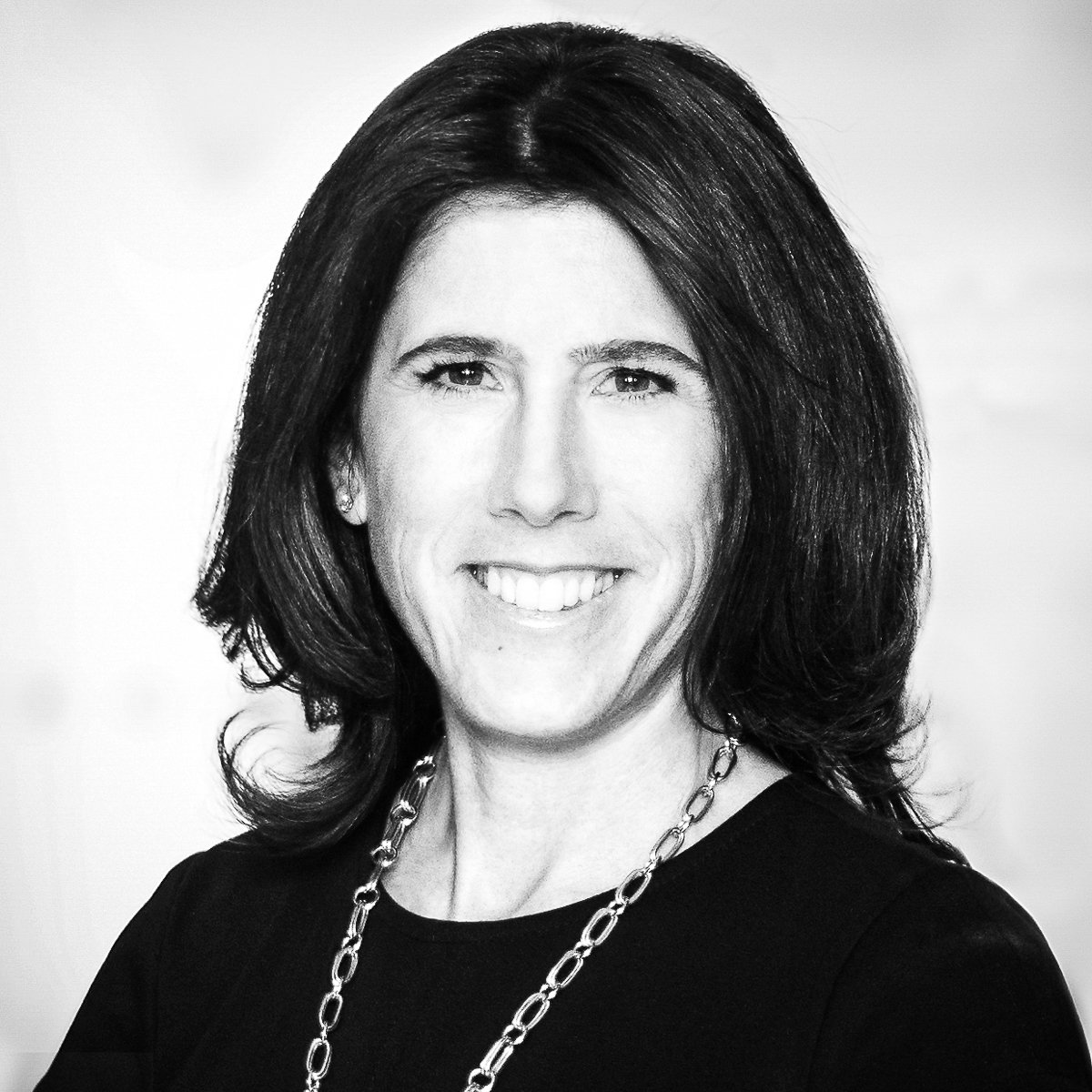 dmexco's tweet photo. Join @ShelleyZalis when she's talking w/ @Lisa_Utz @integralads, Sonia Studer @Nestle, @BernuitSarah @IBM_iX, Mark Oben-Pepra @OMD_EMEA about "Female Quotient - When difference is the biggest strength", 09/11, 2:45 pm, Congress Stage #DMEXCO19 
UR Ticket: https://t.co/EBnpGFYxpH https://t.co/mfdW0aw6w5