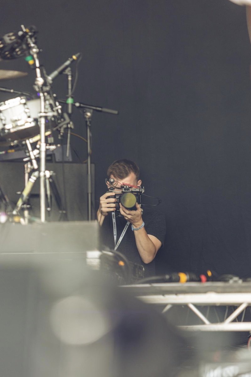 JWilsonEvents's tweet image. Down at @Cornbury earlier this #summer capturing some #video footage for #paulcarrack Not only that, but we also managed &amp;amp; took over the #socialmedia pages for the festival!
•
Need an event #filming? Got project that needs social media coverage? Then why not send us an email 📧