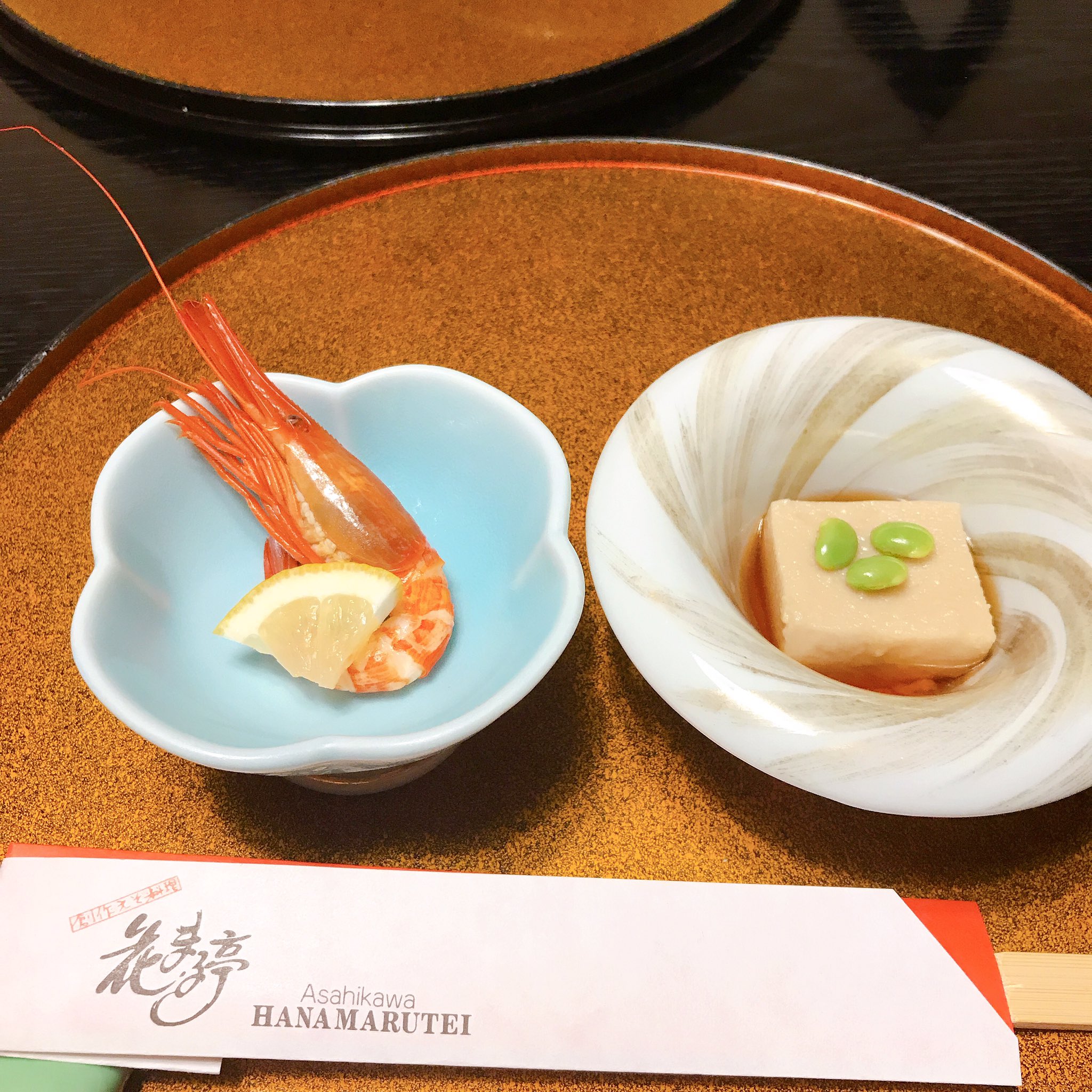 やっちょ 10年前に来た時食べて すごく好きすぎて思わず2個食べてしまったポテトグラタンが食べたくて 記憶とネット情報を頼りに再訪 相変わらずメニューにあった 品名はエクレアグラタンでした 旭川にある 花まる亭 さん 落ち着いてて やっちょ 10年前に来た時食べて すごく好きすぎて思わず2個食べてしまったポテトグラタンが食べたくて 記憶とネット情報を頼りに再訪 相変わらずメニューにあった 品名はエクレアグラタンでした 旭川にある 花まる亭 さん 落ち着いてて